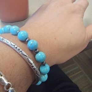 Turquoise Beaded Bracelet with Native Amerocan Pearl Silver Accents
